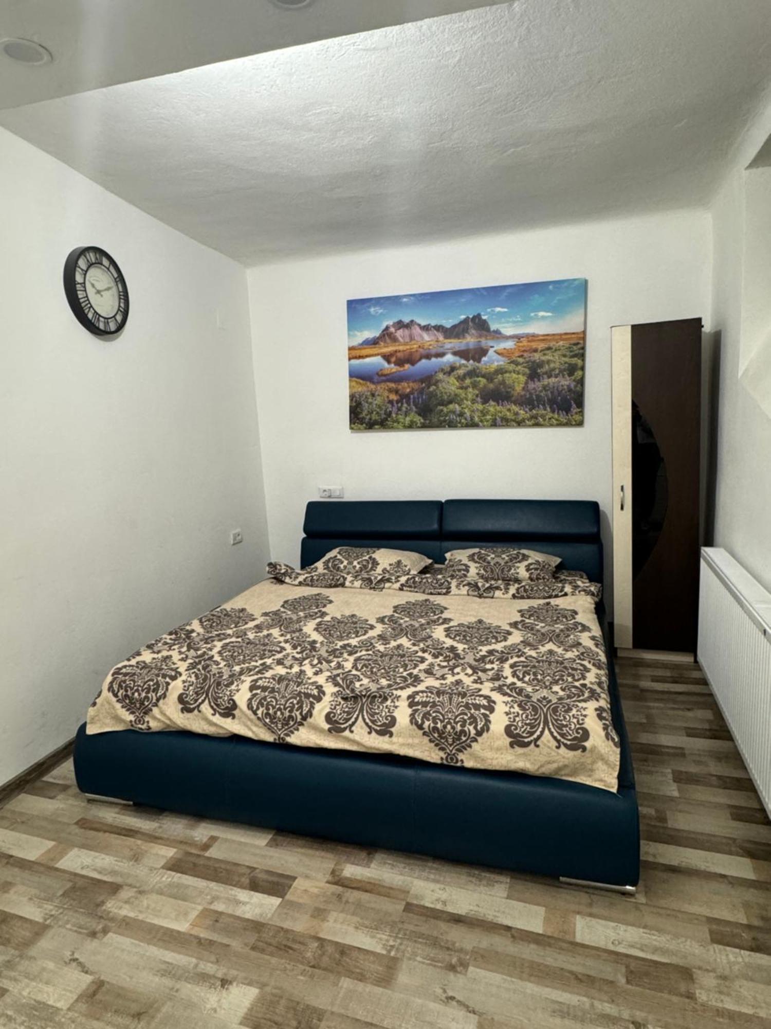 Апартаменти Apartament Diaconu Coresi Брашов Екстер'єр фото